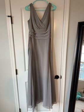 David's Bridal Sleeveless V-Neck Chiffon Maxi Dress in Light Gray